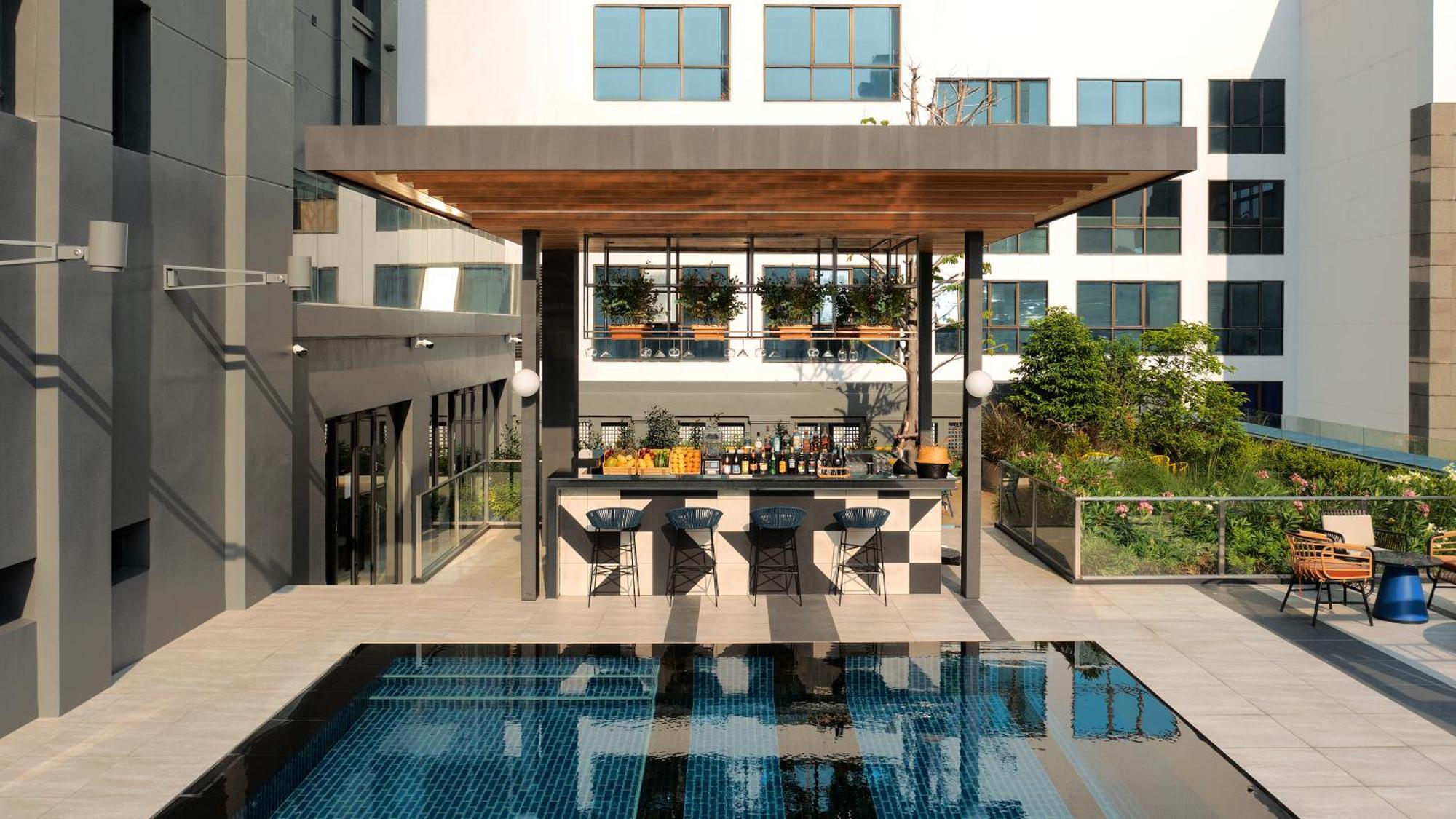 Tribe Living Bangkok Sukhumvit 39 By Accorhotels エクステリア 写真
