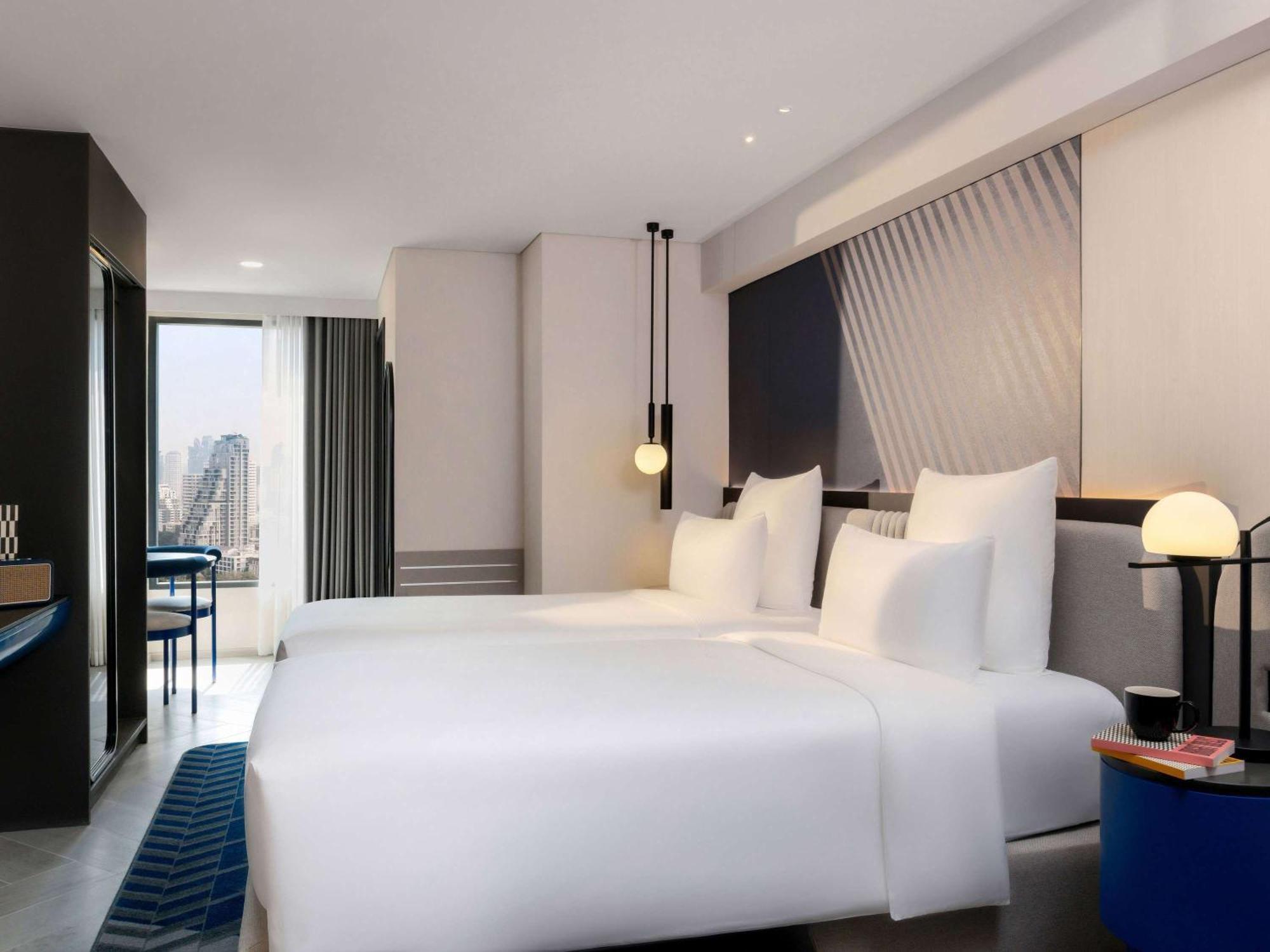 Tribe Living Bangkok Sukhumvit 39 By Accorhotels エクステリア 写真