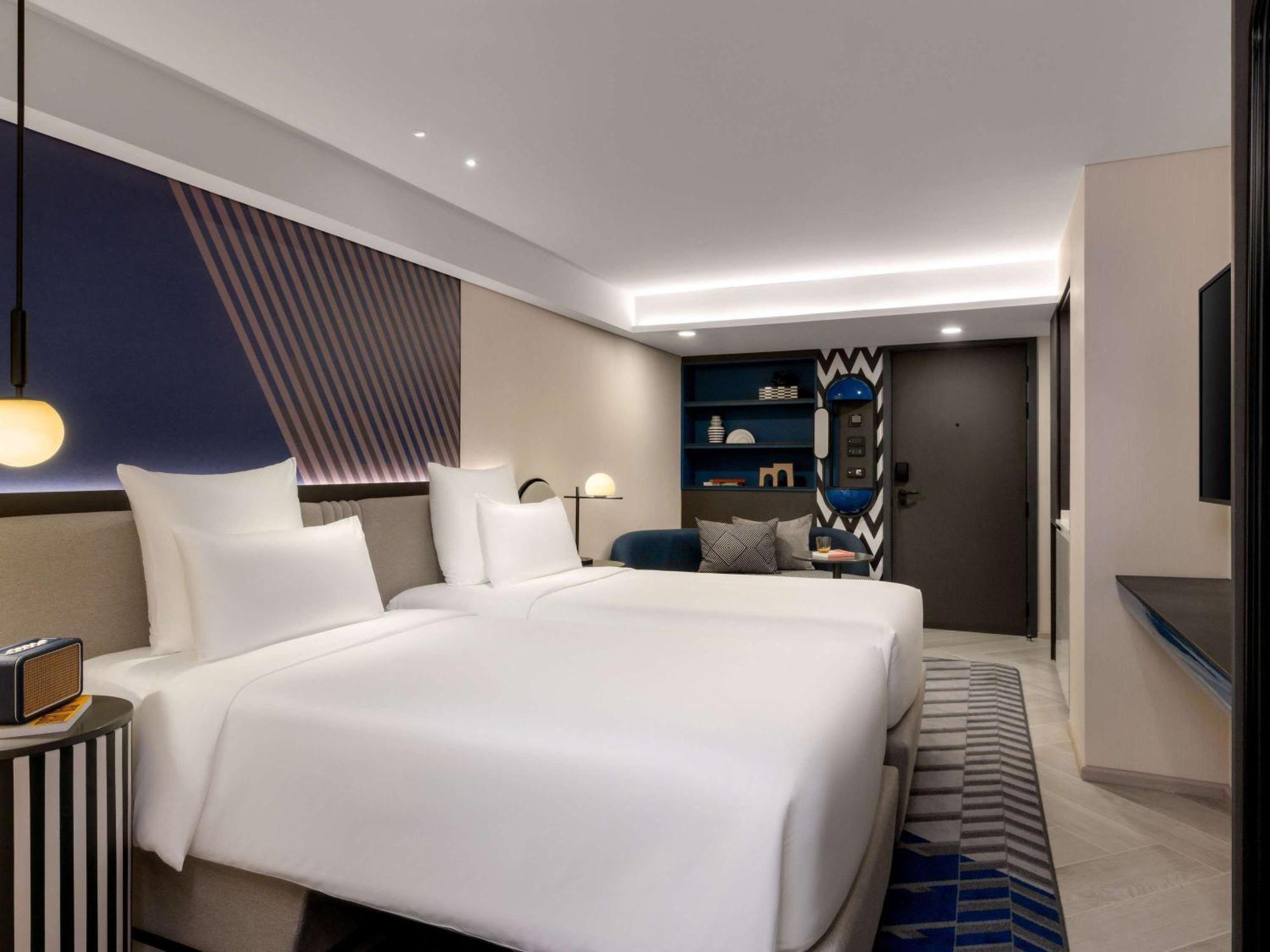 Tribe Living Bangkok Sukhumvit 39 By Accorhotels エクステリア 写真