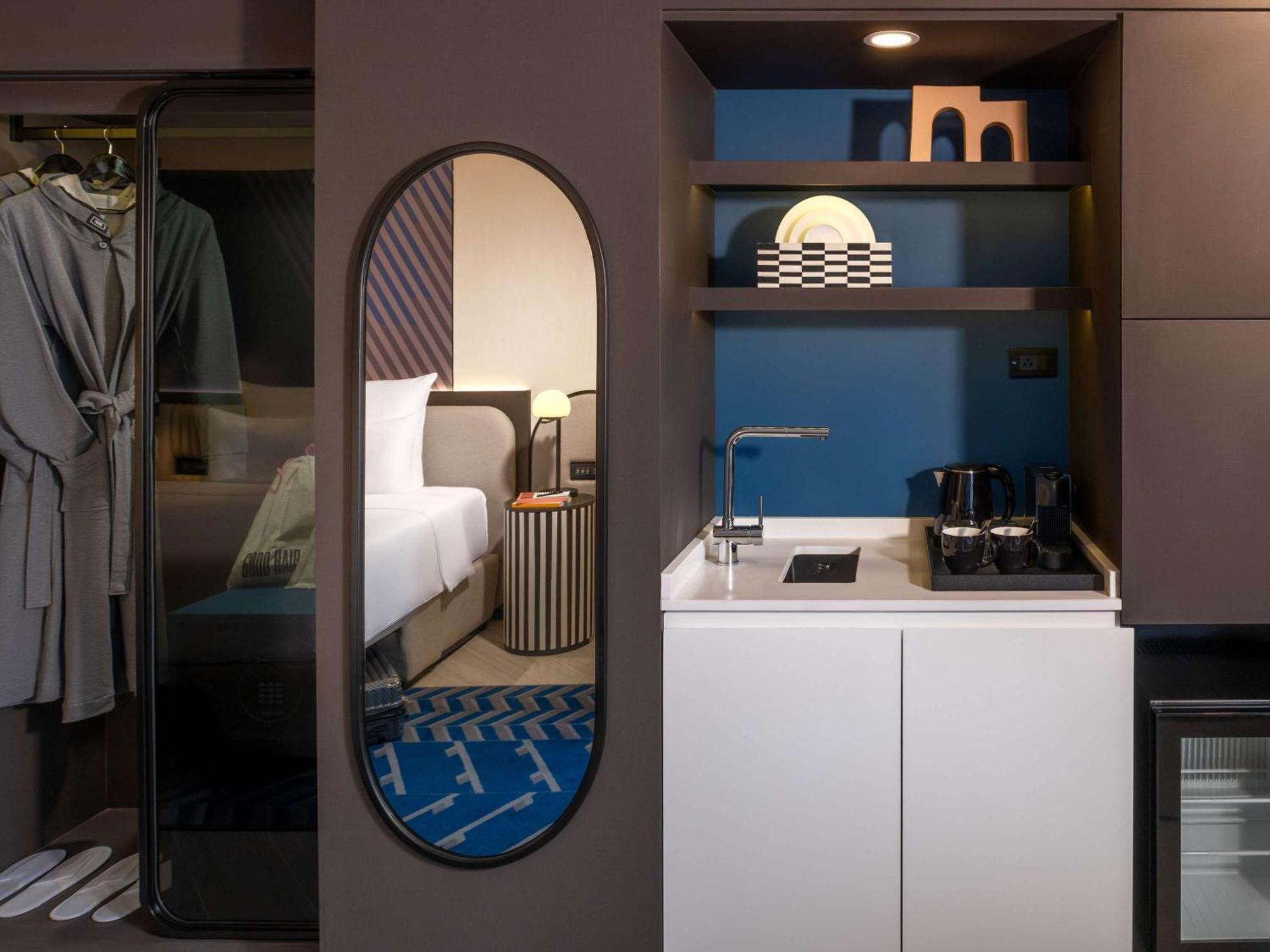 Tribe Living Bangkok Sukhumvit 39 By Accorhotels エクステリア 写真