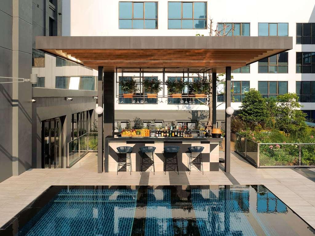 Tribe Living Bangkok Sukhumvit 39 By Accorhotels レストラン 写真